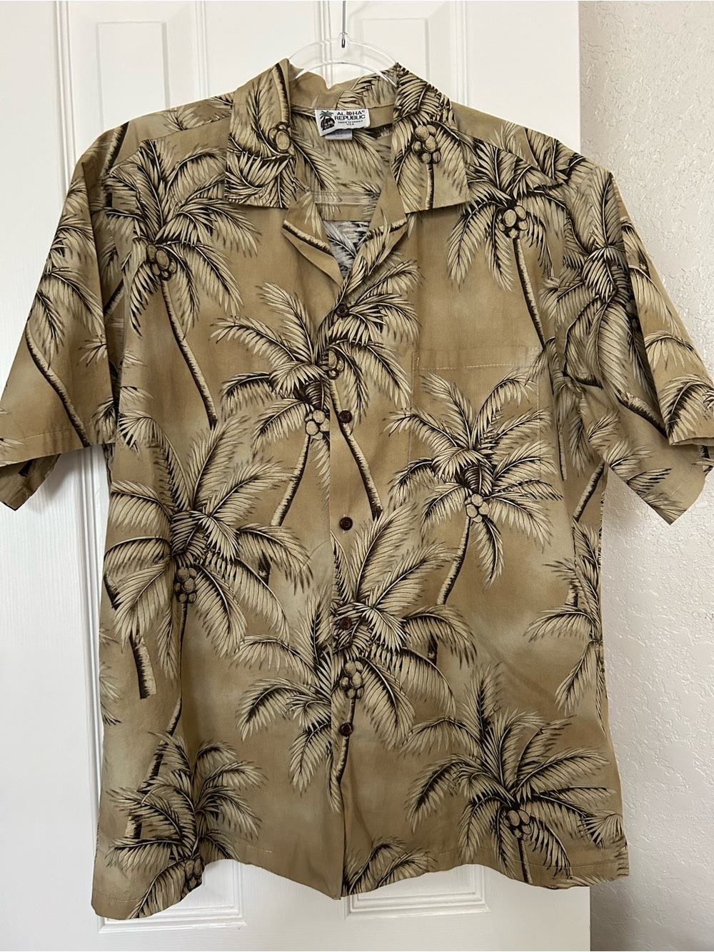 Men's Tan Palm-Print Short Sleeve Button-Down Shirt